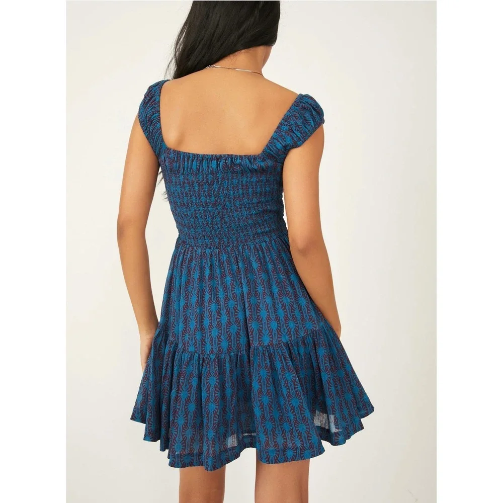 Free People Sweet Annie Mini Dress Blue Print Smocked Tiered Square Neck Womens - Picture 2 of 5